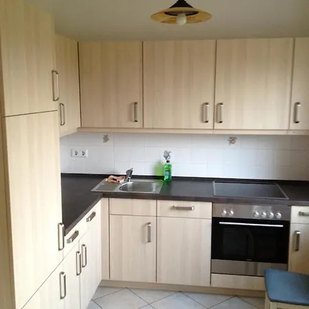 Bennstedt 1 Eislebener Strasse 13 *