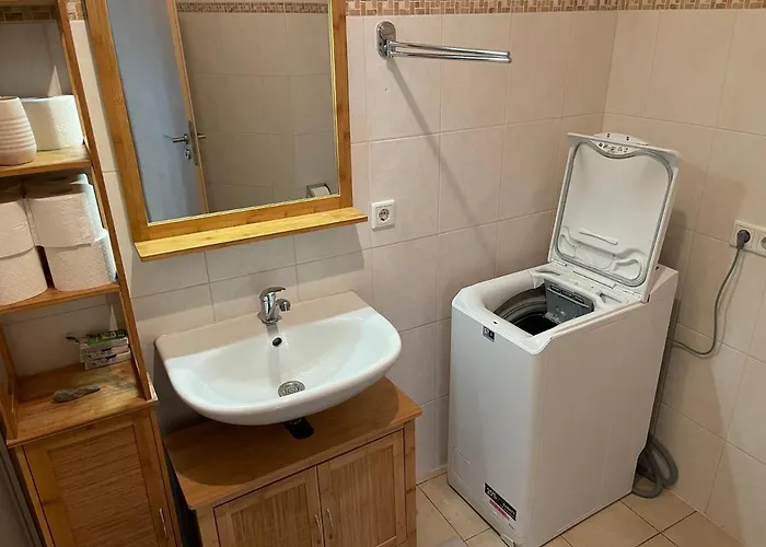 Bennstedt 1 Eislebener Strasse 13 アパート